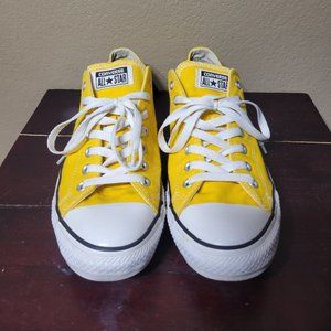 Chuck Taylors - All Stars